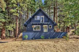 2161 Pinewood Drive – Available May 1st