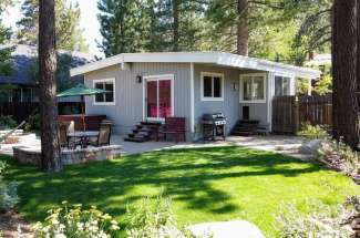 2494 Blitzen – 2 bedroom home backing forest!